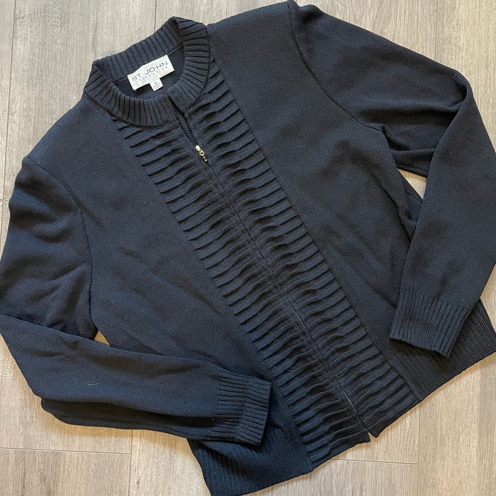 ST. JOHN COLLECTION Black Zip-Up Cardigan Size 10